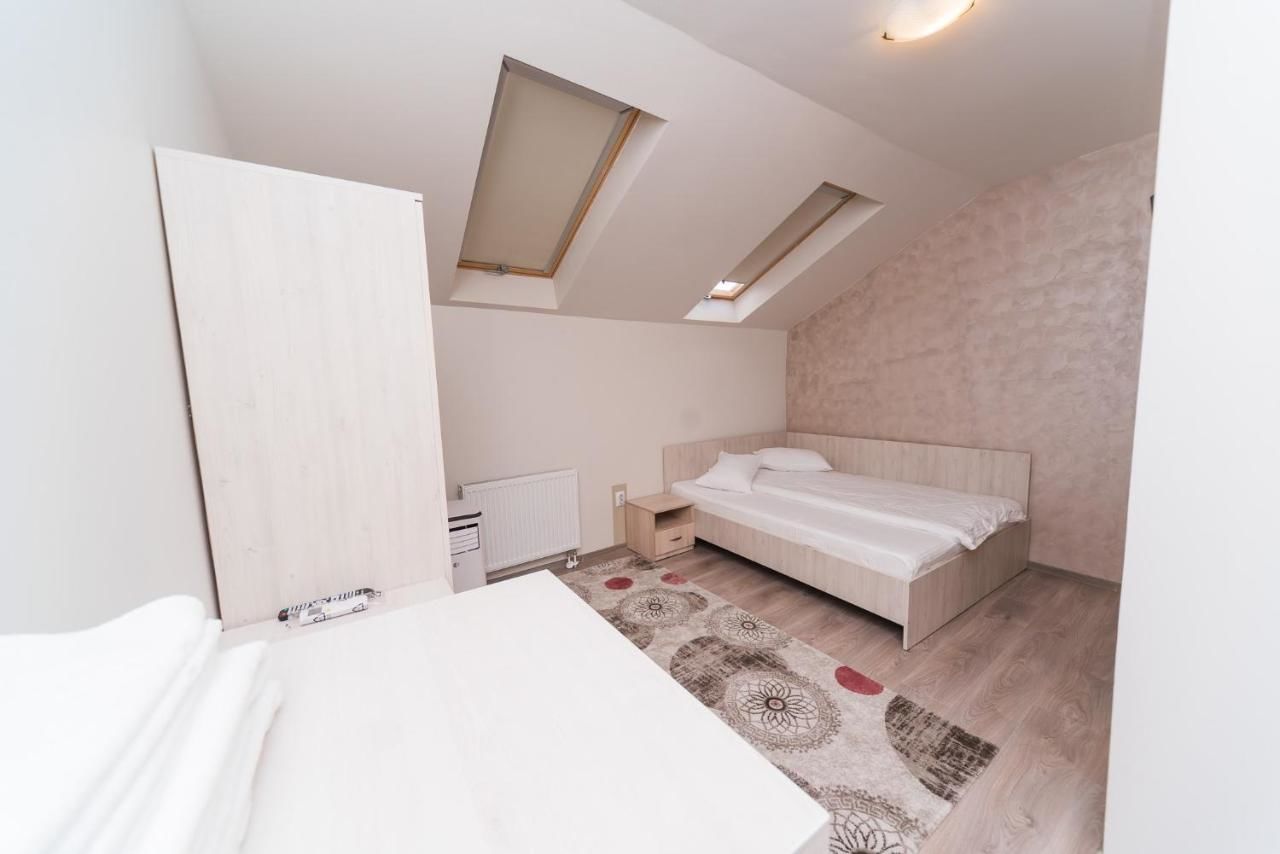 Гостевой дом Nelana Guest House Клуж-Напока