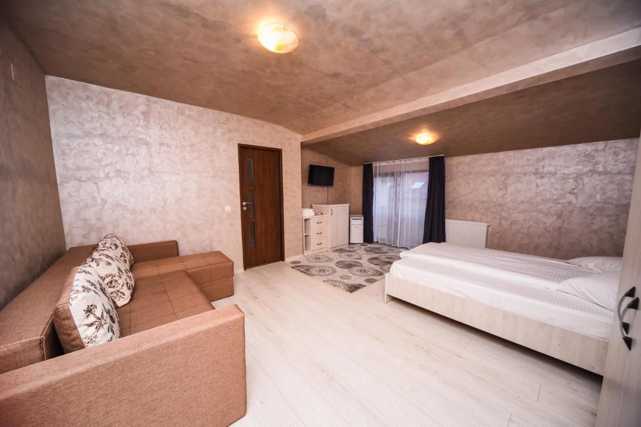 Гостевой дом Nelana Guest House Клуж-Напока