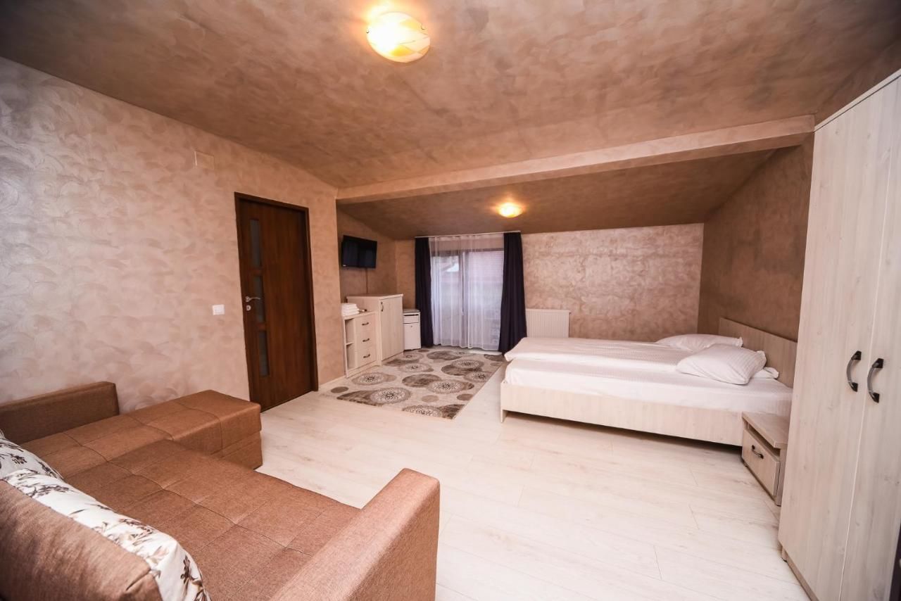 Гостевой дом Nelana Guest House Клуж-Напока